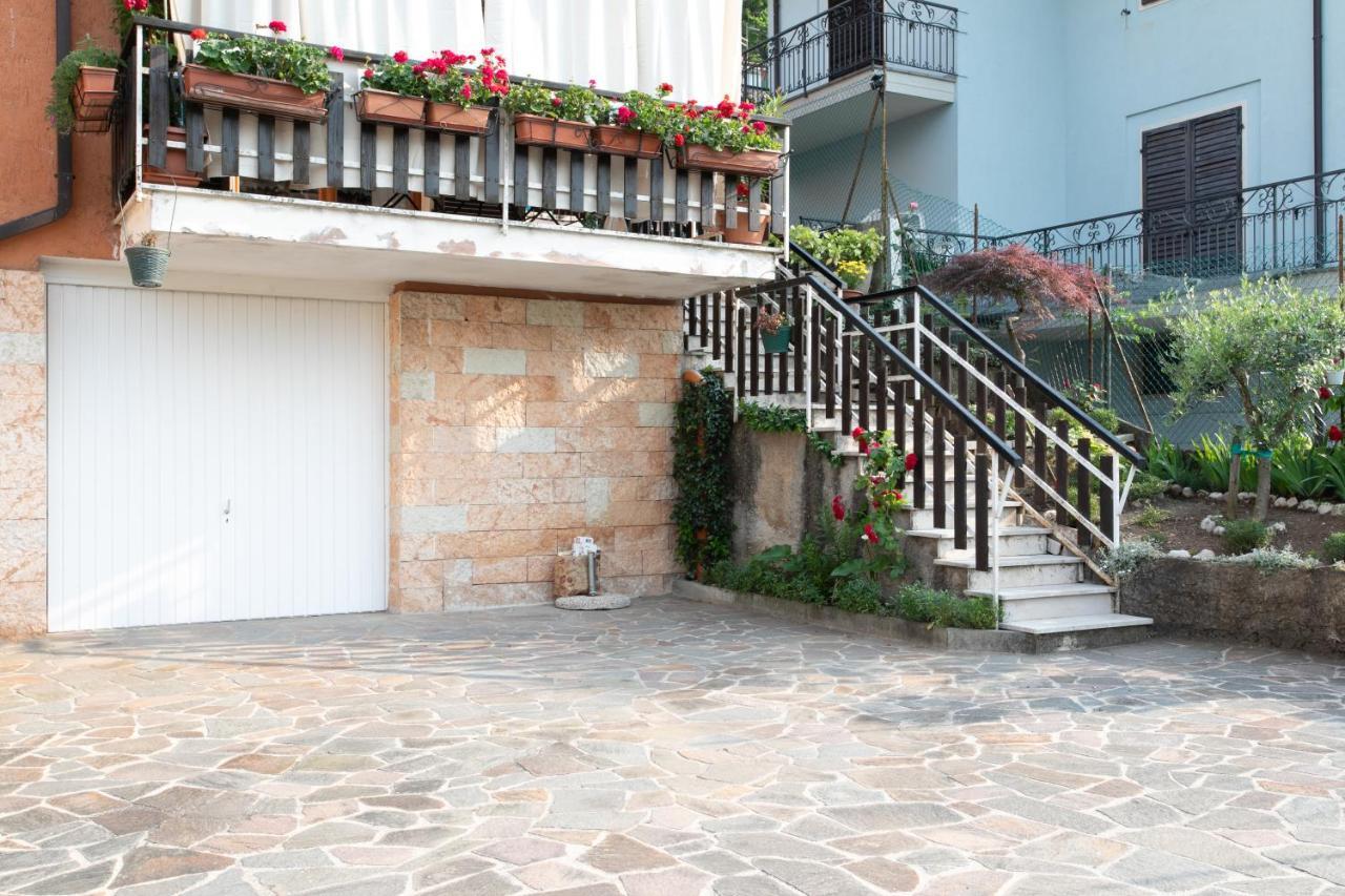 Family Home - Garda 3 Bedrooms Apartment Zewnętrze zdjęcie